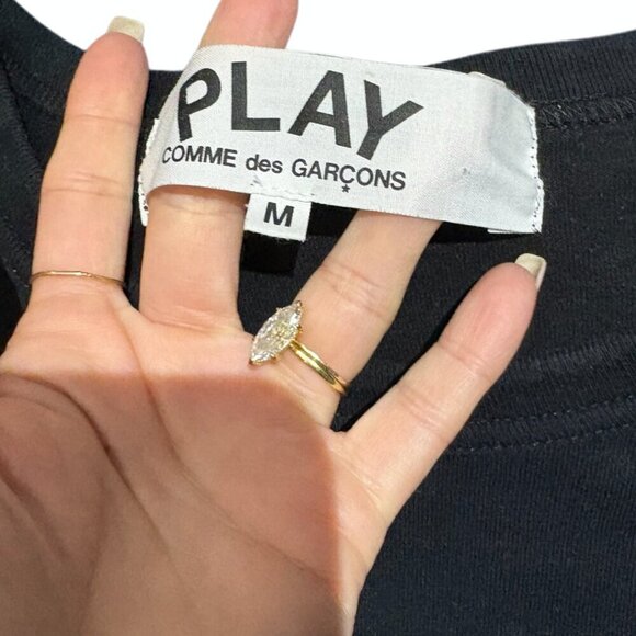 COMME des GARÇONS PLAY - Black Red Heart Patch T-shirt- SIZE MEDIUM - MEN'S ❤️✨ - Picture 6 of 8